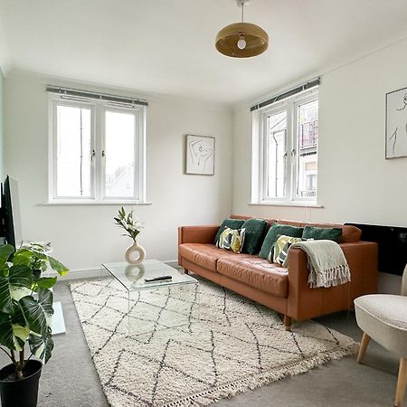 קנטרבורי Luxury 2 Bedroom City Centre Apartment - Secure Parking - Amazing Location! מראה חיצוני תמונה