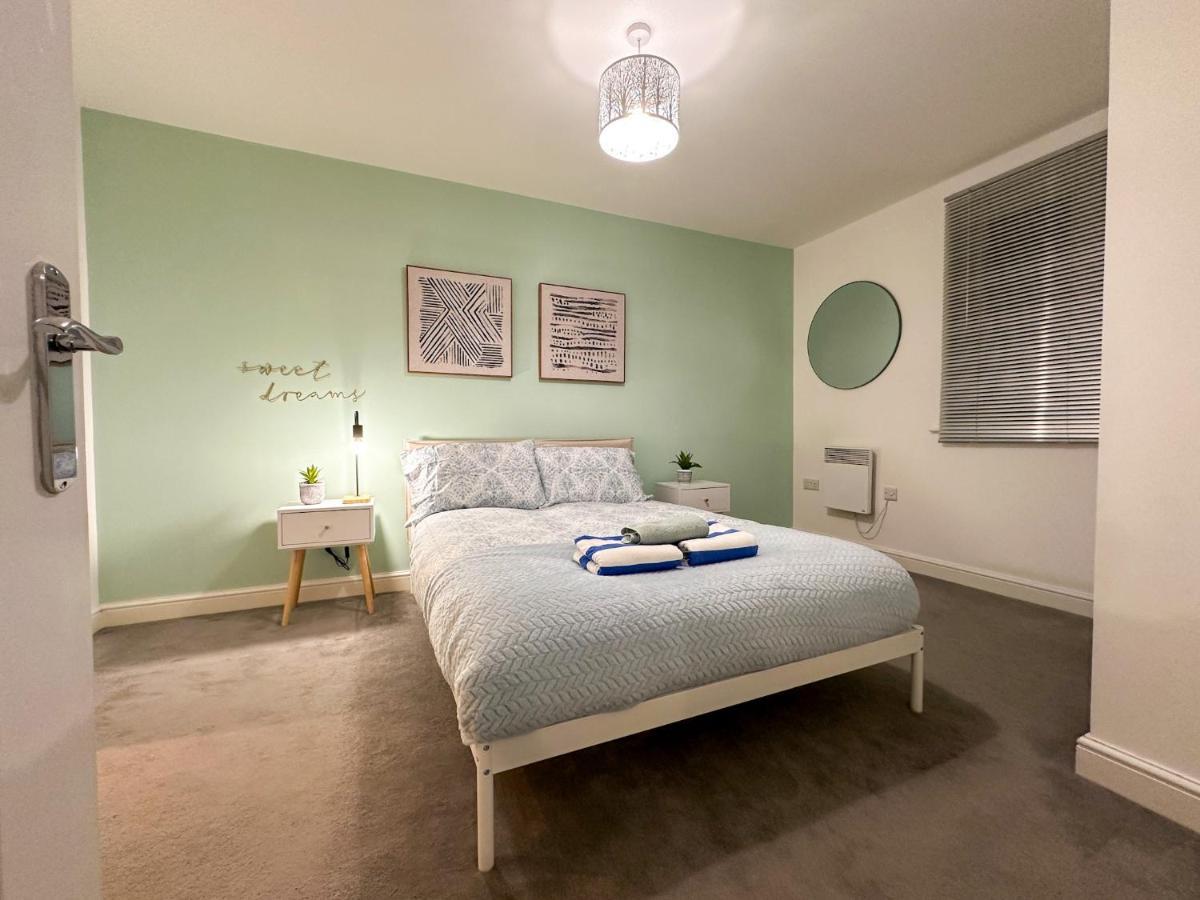 קנטרבורי Luxury 2 Bedroom City Centre Apartment - Secure Parking - Amazing Location! מראה חיצוני תמונה